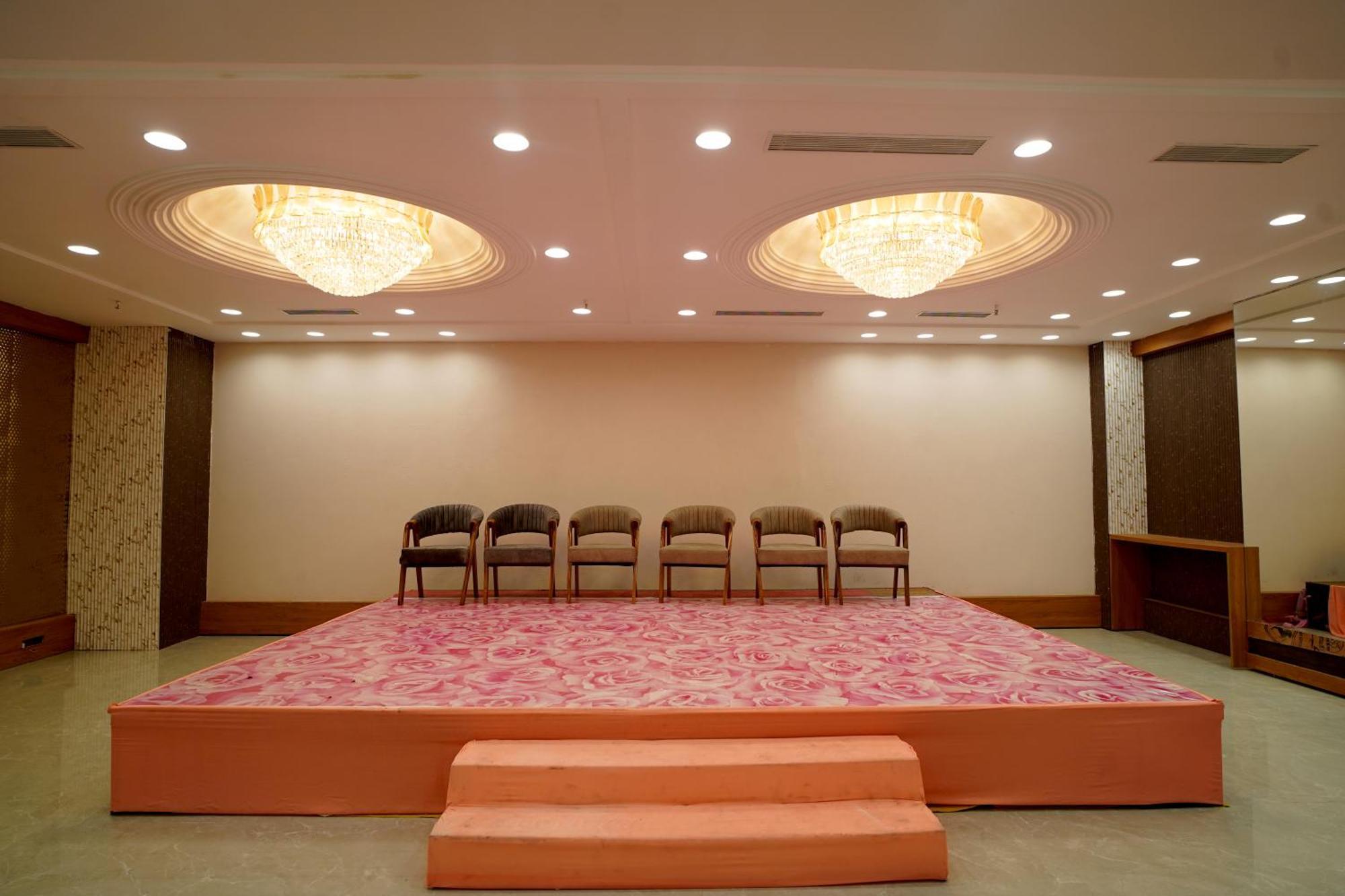Hotel Sakura Gold Gurgaon Exterior foto